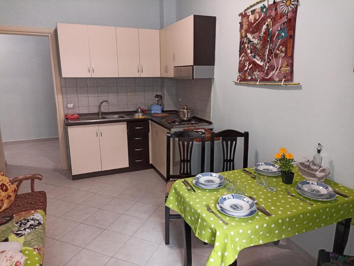 10 Apartmants Olimpia Mir Durrës 외부 사진
