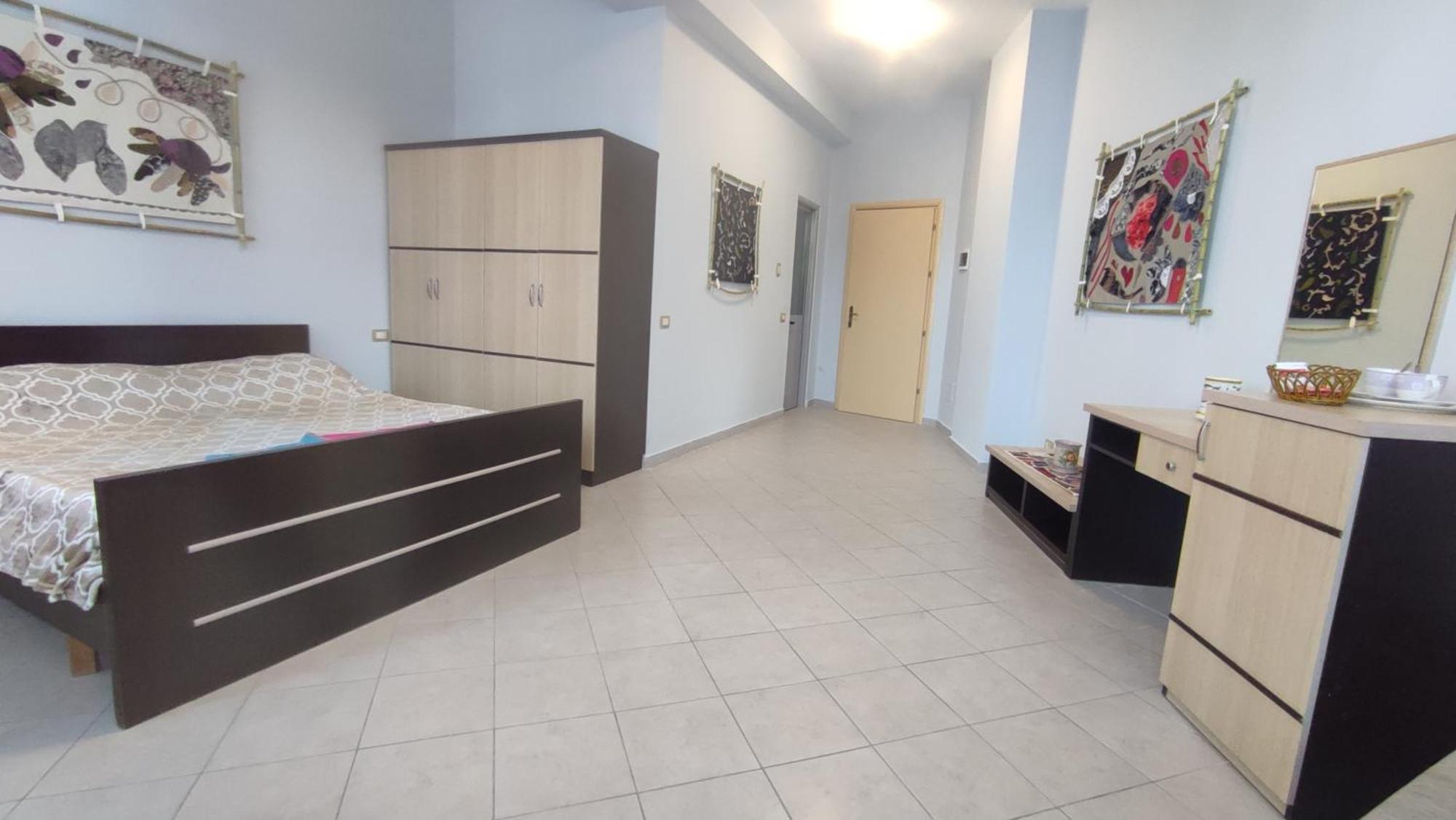 10 Apartmants Olimpia Mir Durrës 객실 사진